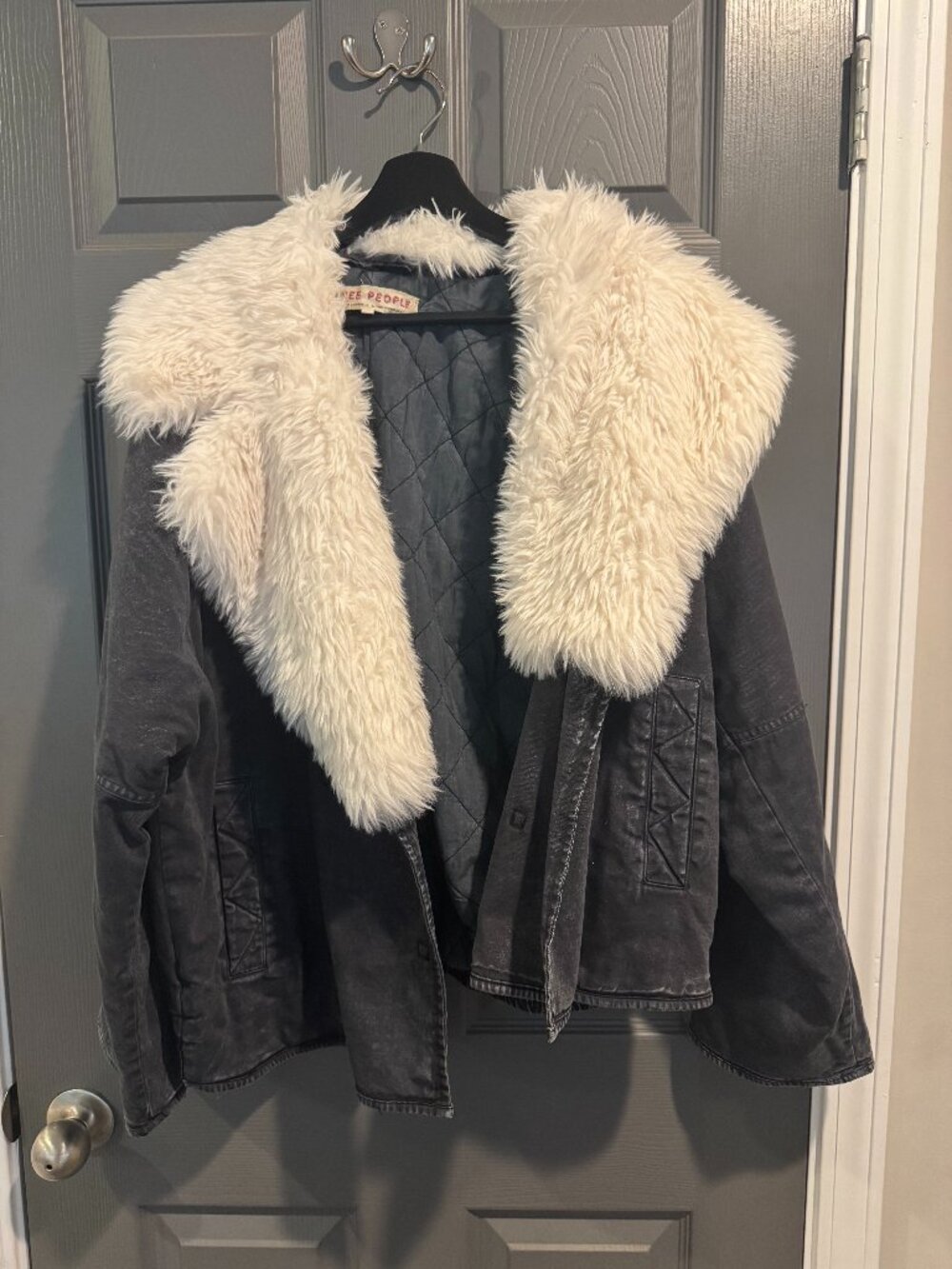 Free People Lolo Denim Jacket (NWOT - Never worn)